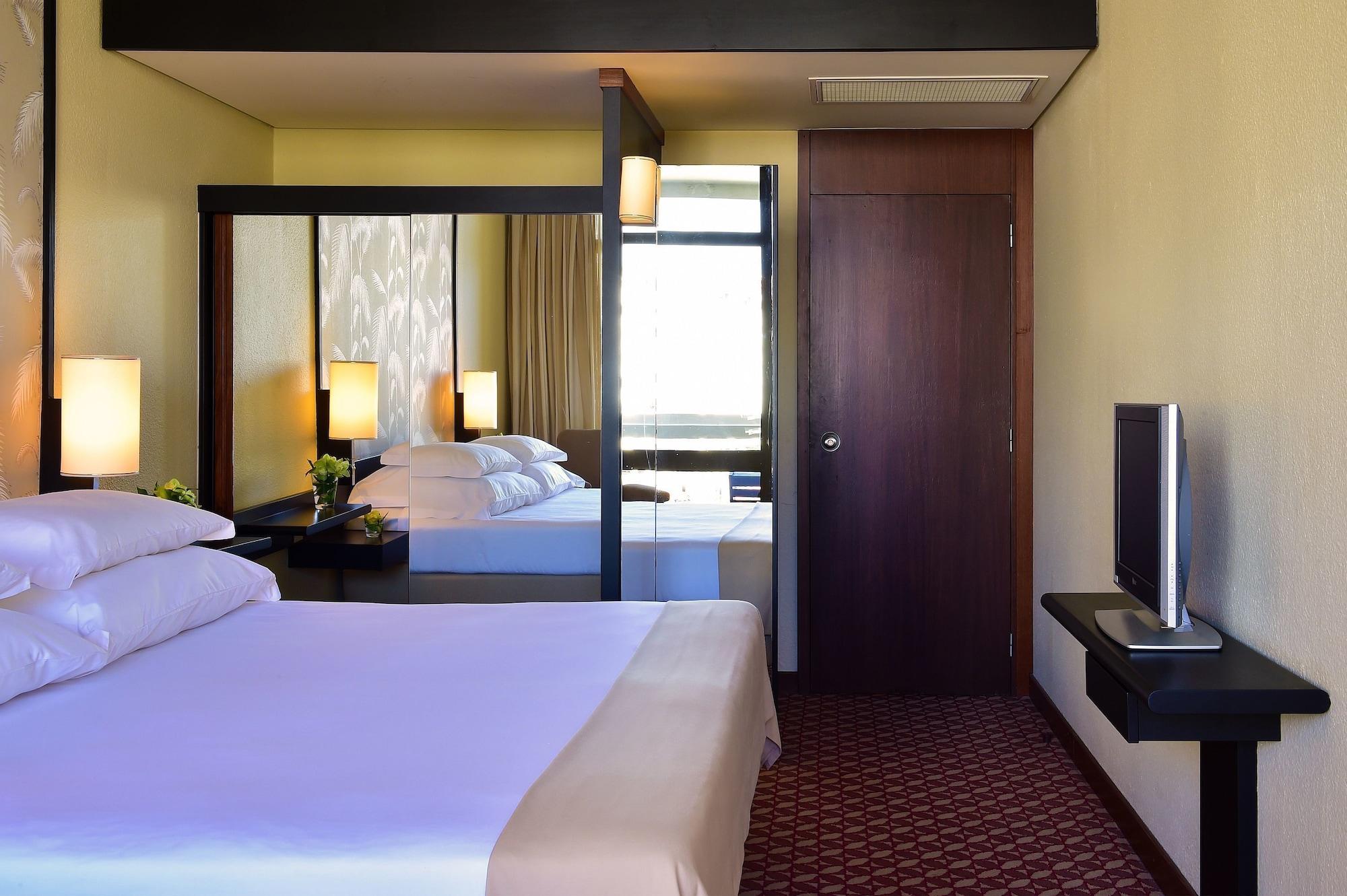 فندق وكازينو بيستانا كازينو بارك فونشال المظهر الخارجي الصورة A room at the hotel