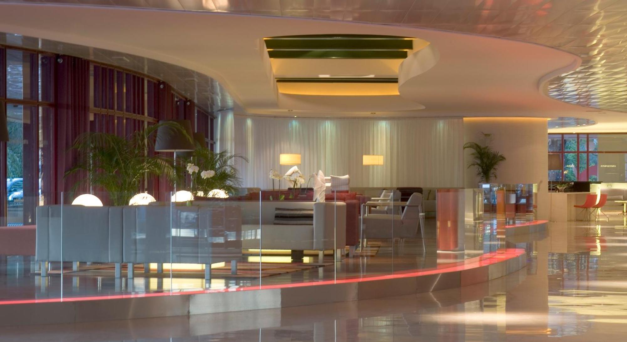 فندق وكازينو بيستانا كازينو بارك فونشال المظهر الخارجي الصورة The lobby of the hotel